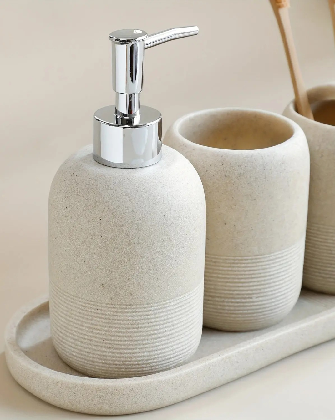 5-Delige Badkamerset met Gele Zandsteen Textuur — Luxe Badkameraccessoires Set - Maison Roze