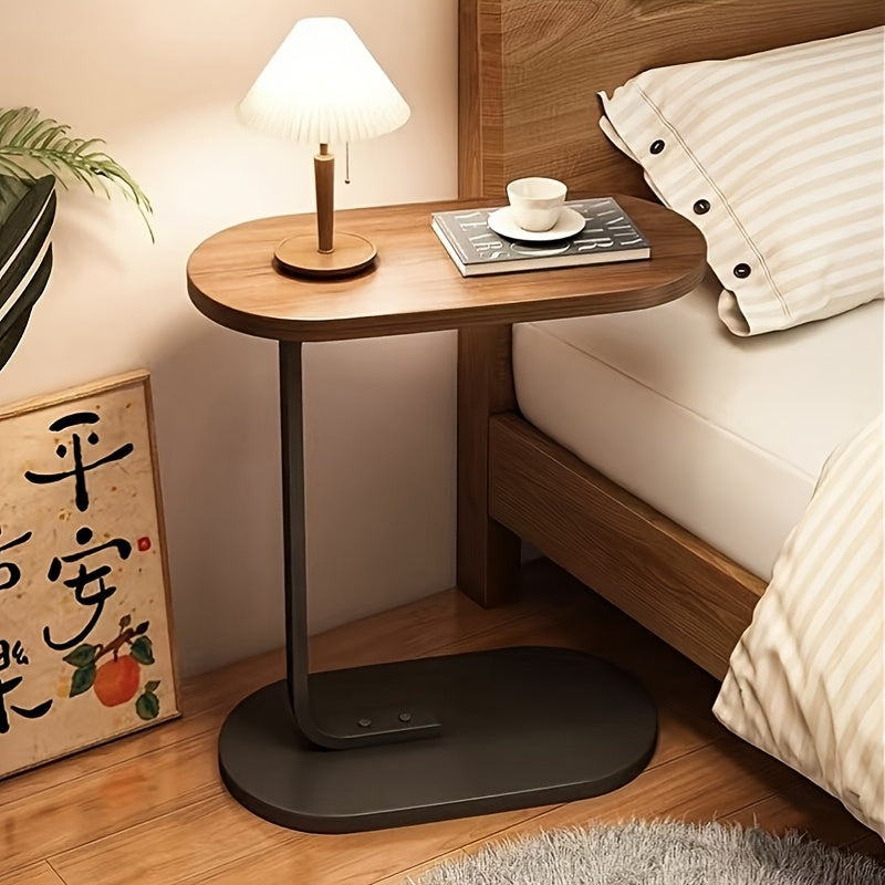 Moderne C-vormige Randtafel van Walnoot - Duurzaam en Compact Ontwerp voor Woonkamers en Slaapkamers