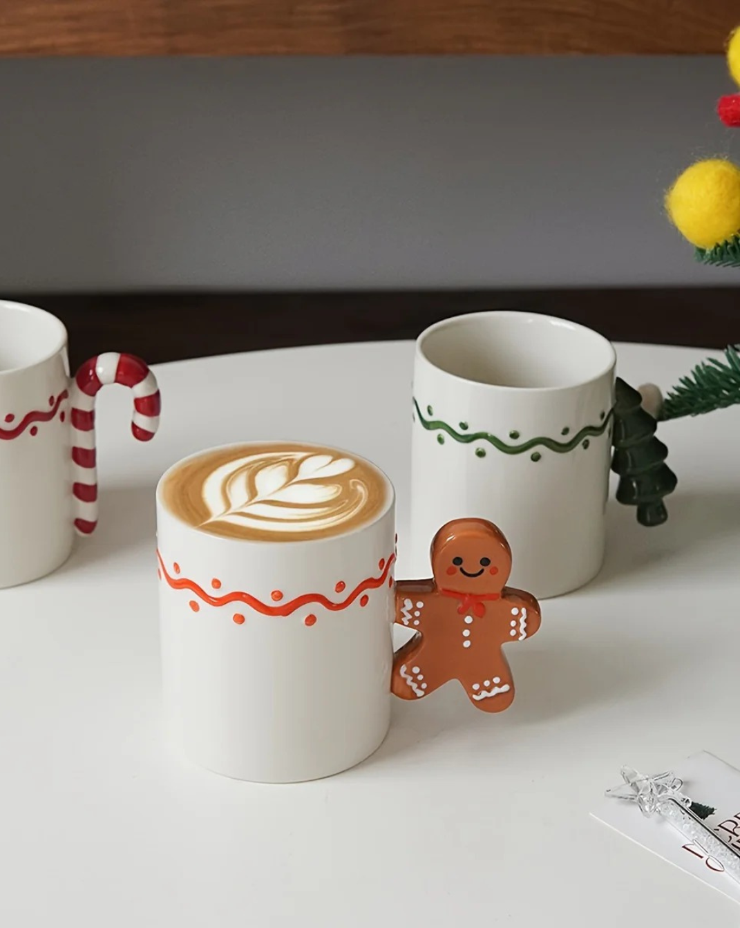 moderne keramische kerstmok - feestelijk design