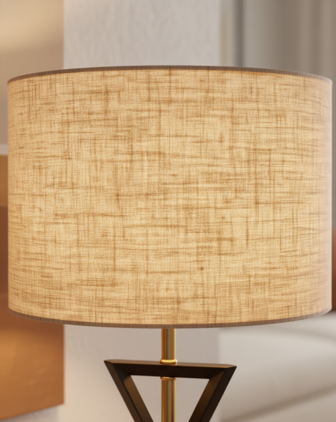 Moderne tafellamp - Tijdloze Verfijning in IJzerdesign