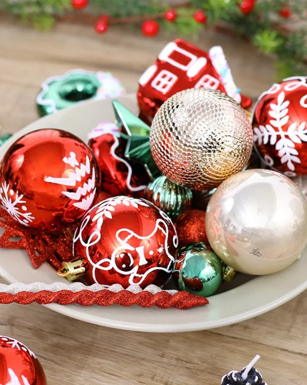 45-delige Kerstballen-Set met Sneeuwvlok & Gingerbread Decor