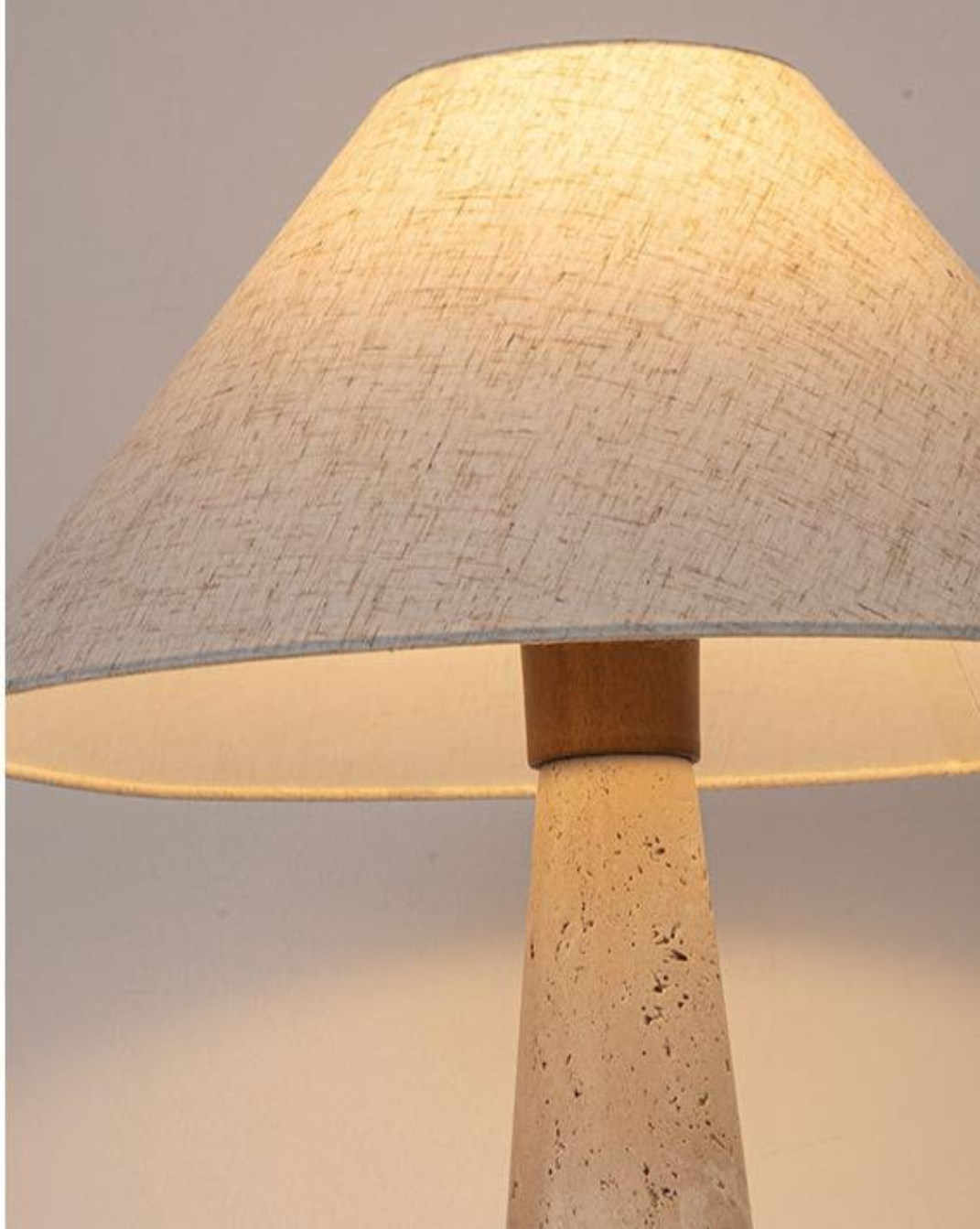 Japandi Travertine Tafellamp - linnen kap