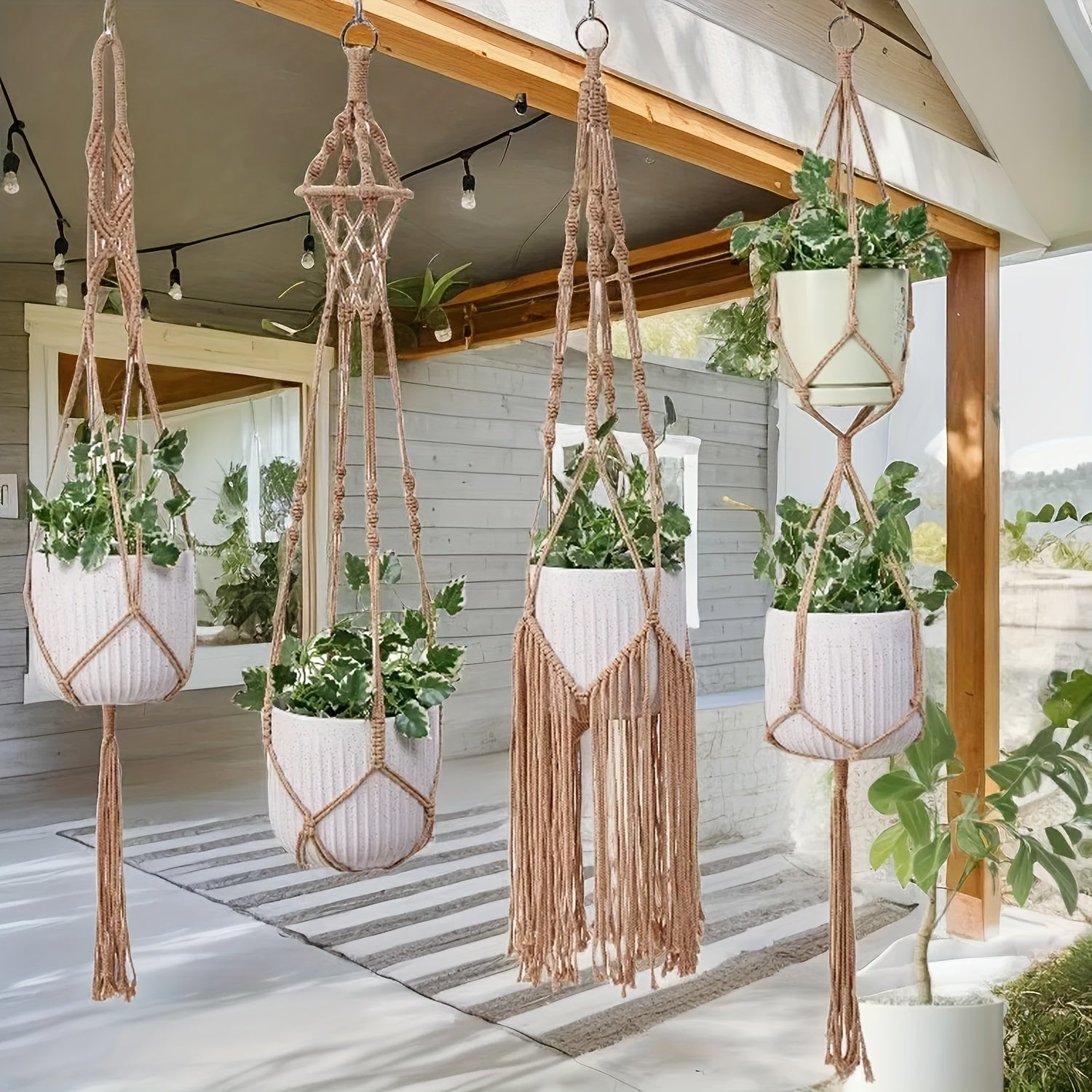 Handgeweven Macramé Plantenhangers Set van 5 – Boheemse Stijl voor Binnen en Buiten met Kwastdecoratie